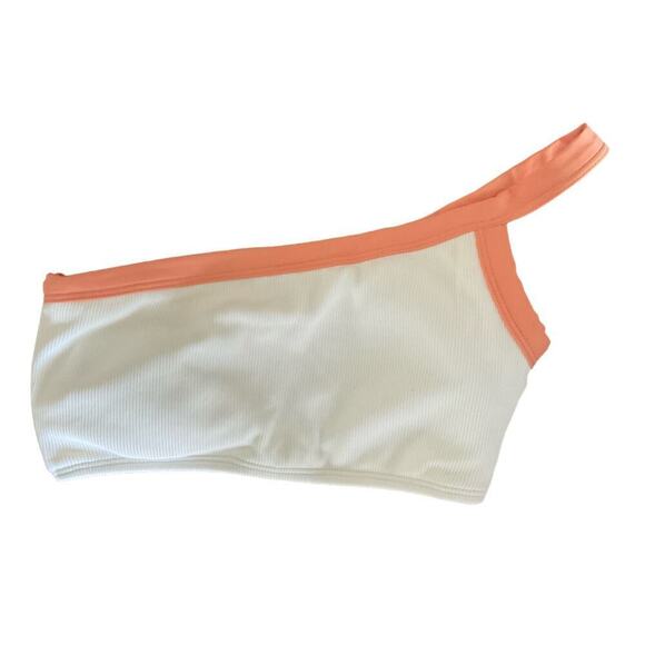 L*Space Revolve Axel Bikini Top NEW - Picture 3 of 5